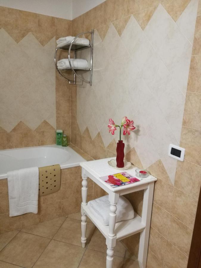 מלון פומזיה Camera Privata מראה חיצוני תמונה